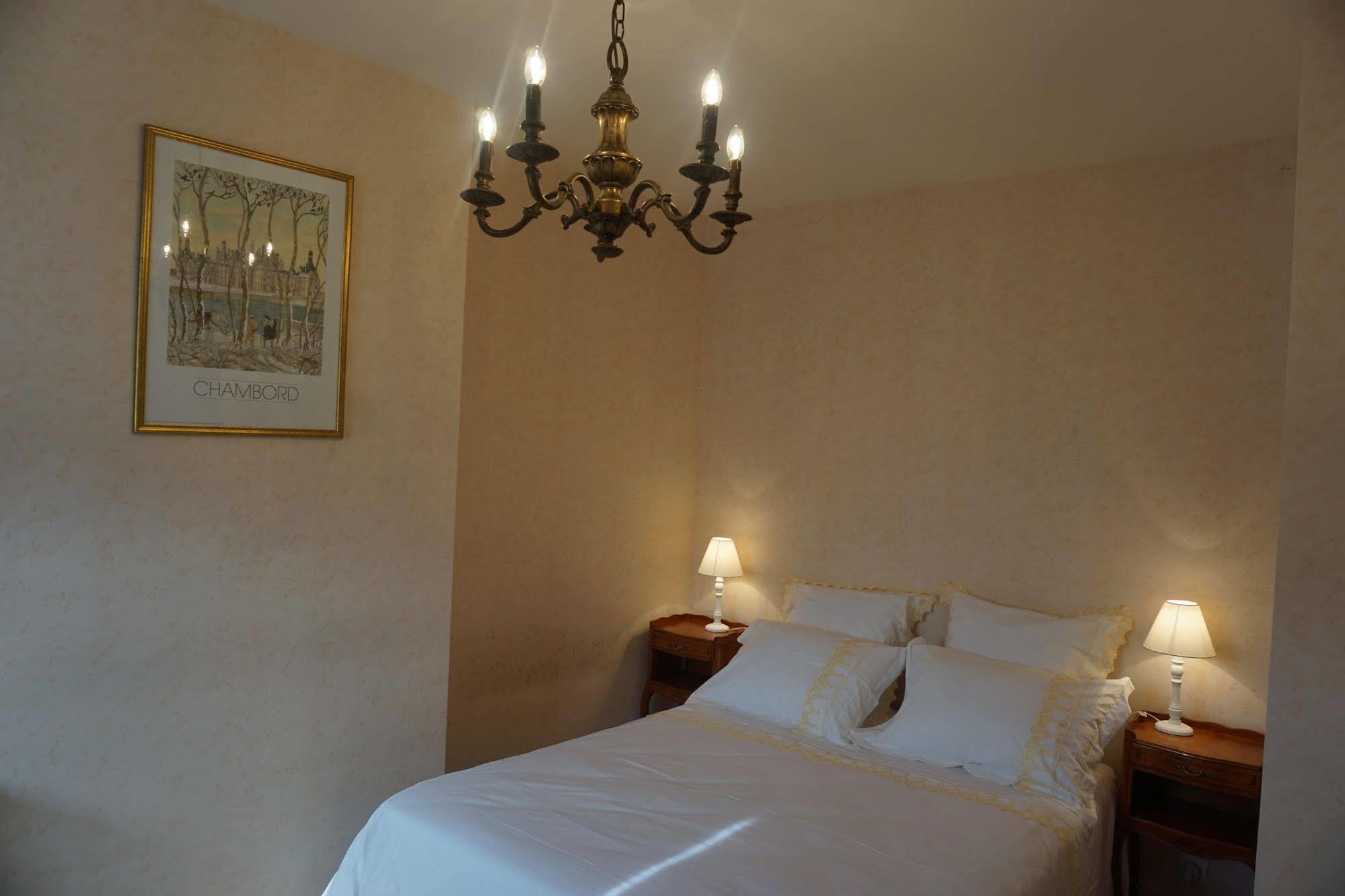 La Touraine Romantique Tours Exterior photo