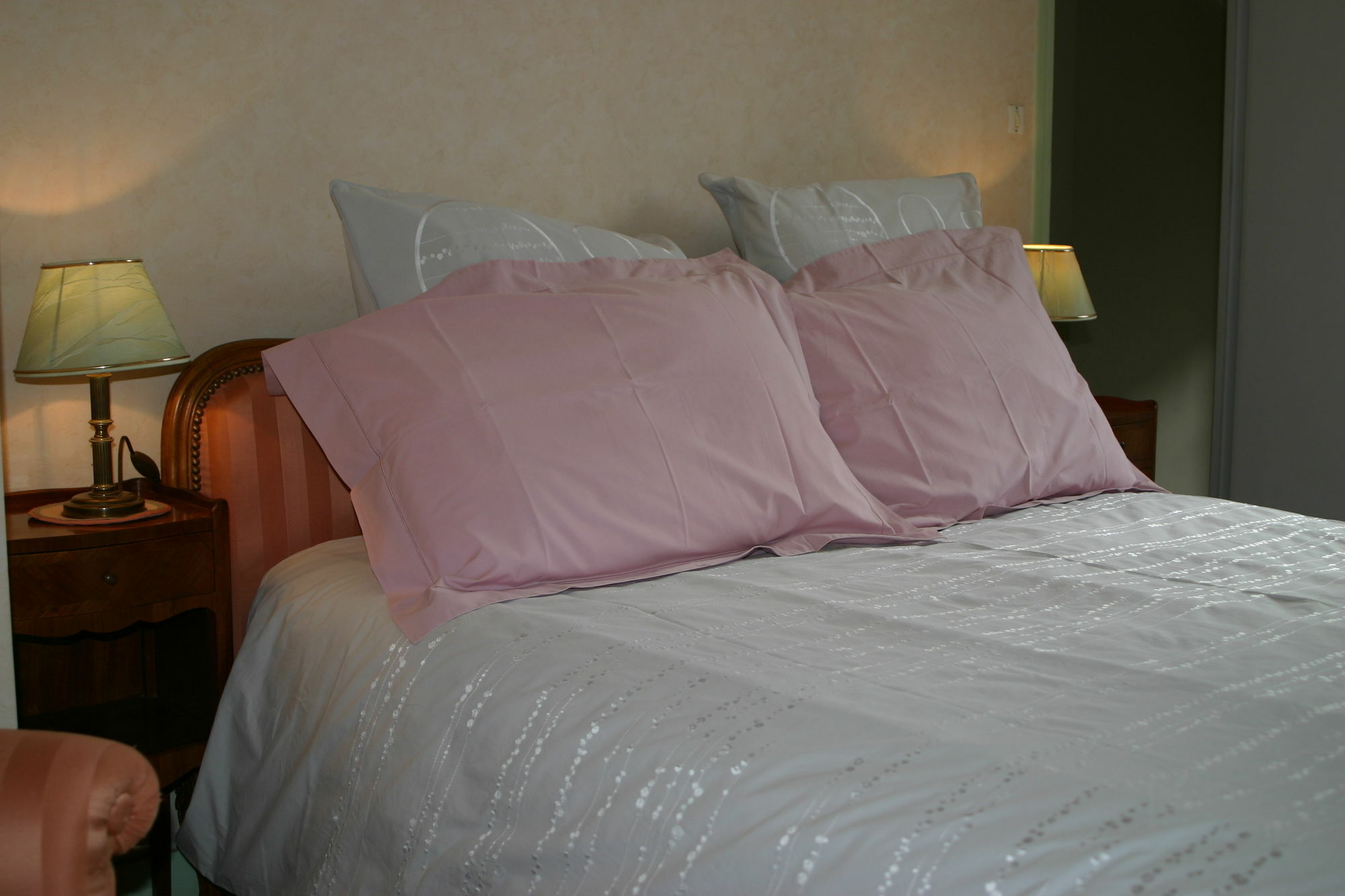 La Touraine Romantique Tours Exterior photo